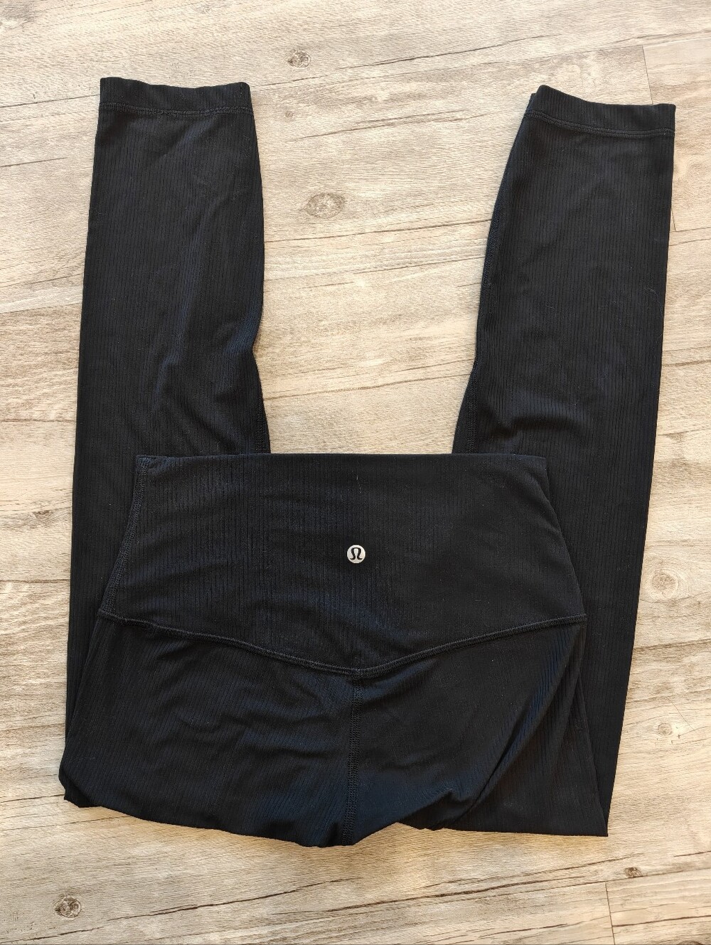 Lululemon Align Ribbed High-Rise Crop 23" Black EUC